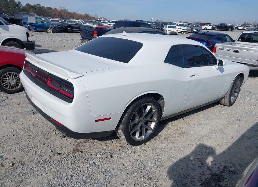 Photo 4 of 2020 Dodge Challenger SXT (VIN 2C3CDZAG0LH231437)