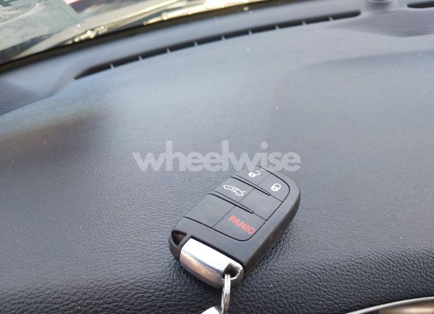 Photo 11 of 2021 Dodge Challenger SXT (VIN 2C3CDZAG0MH573732)