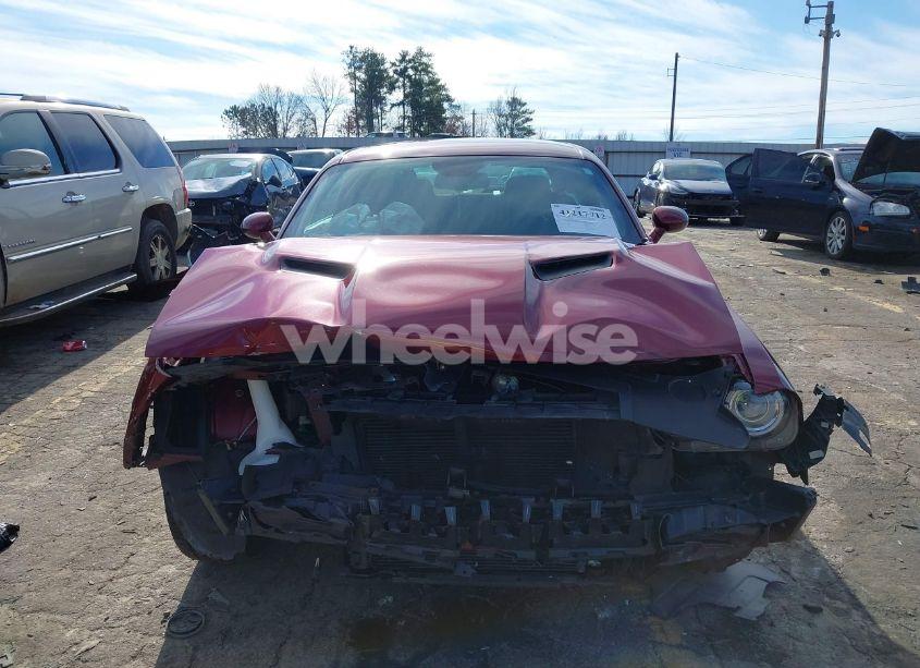 Photo 13 of 2021 Dodge Challenger SXT (VIN 2C3CDZAG0MH573732)