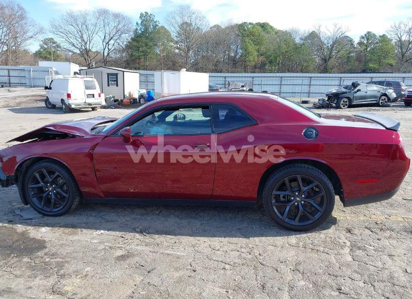 Photo 15 of 2021 Dodge Challenger SXT (VIN 2C3CDZAG0MH573732)