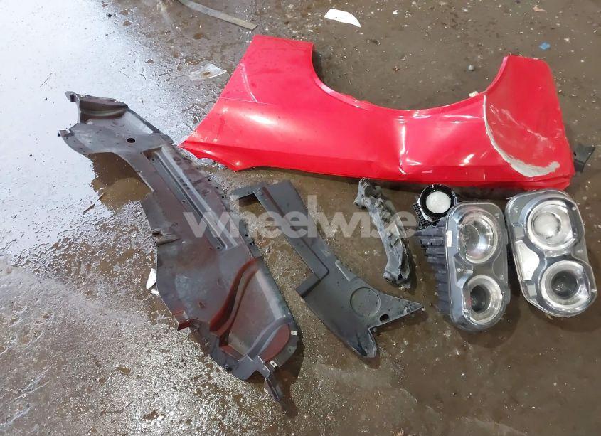 Photo 12 of 2021 Dodge Challenger SXT (VIN 2C3CDZAG0MH630981)