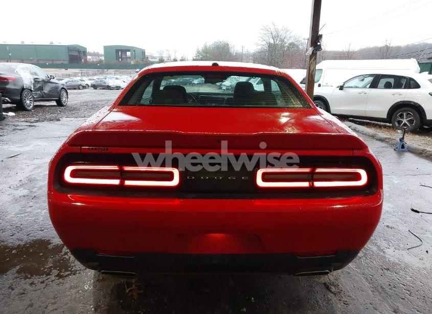 Photo 17 of 2021 Dodge Challenger SXT (VIN 2C3CDZAG0MH630981)