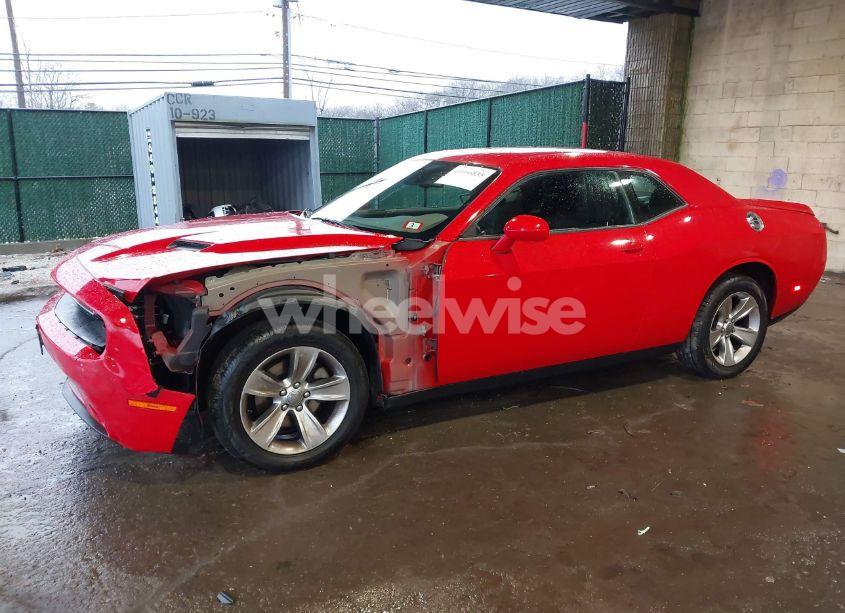 Photo 2 of 2021 Dodge Challenger SXT (VIN 2C3CDZAG0MH630981)