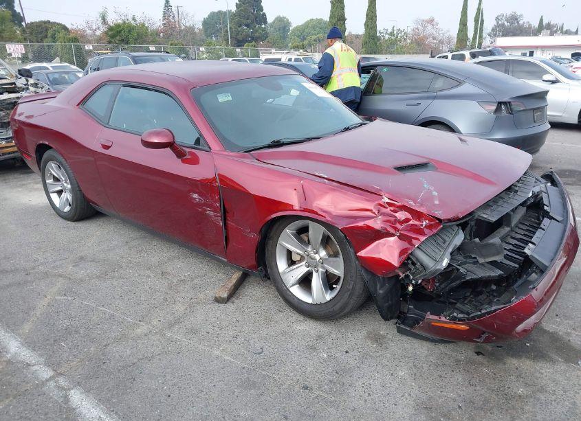 2022 Dodge Challenger SXT (VIN 2C3CDZAG0NH105713) main photo