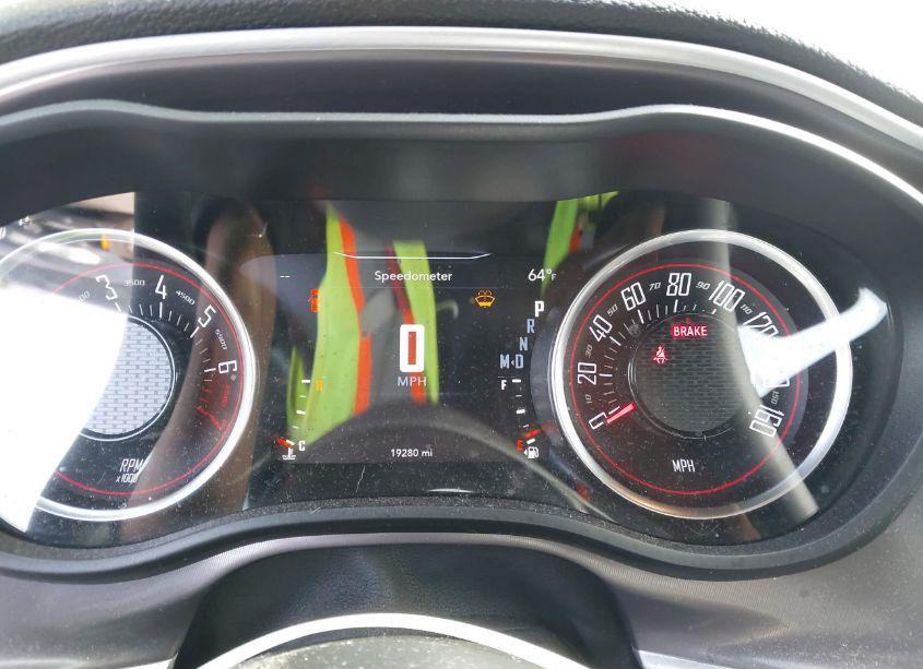 Photo 7 of 2022 Dodge Challenger SXT (VIN 2C3CDZAG0NH105713)