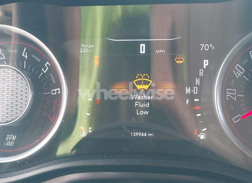 Photo 15 of 2015 Dodge Challenger SXT (VIN 2C3CDZAG1FH733877)