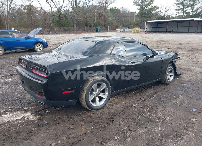Photo 4 of 2015 Dodge Challenger SXT (VIN 2C3CDZAG1FH733877)