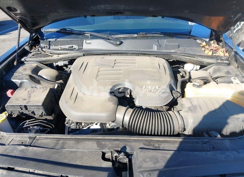 Photo 10 of 2015 Dodge Challenger SXT (VIN 2C3CDZAG1FH911268)