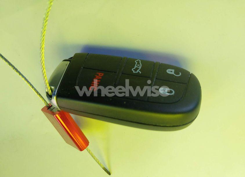 Photo 11 of 2015 Dodge Challenger SXT (VIN 2C3CDZAG1FH911268)