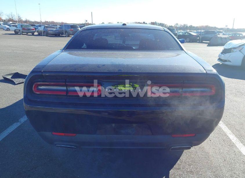 Photo 16 of 2015 Dodge Challenger SXT (VIN 2C3CDZAG1FH911268)