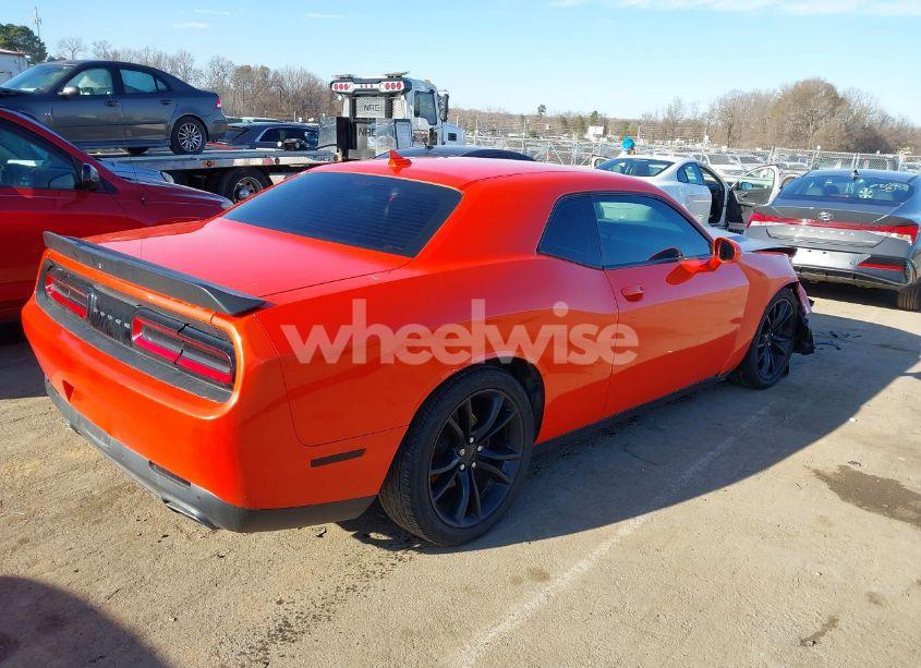 Photo 4 of 2016 Dodge Challenger SXT PLUS (VIN 2C3CDZAG1GH337370)