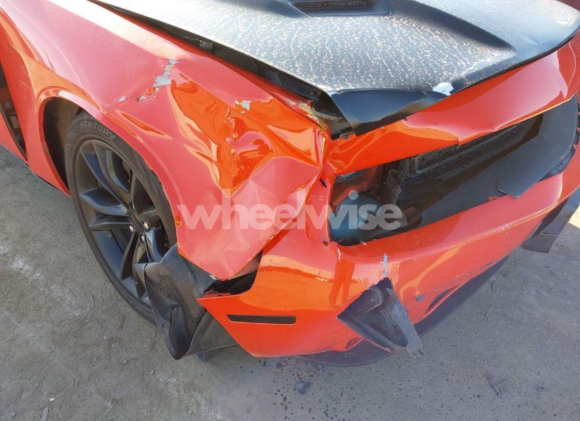 Photo 6 of 2016 Dodge Challenger SXT PLUS (VIN 2C3CDZAG1GH337370)