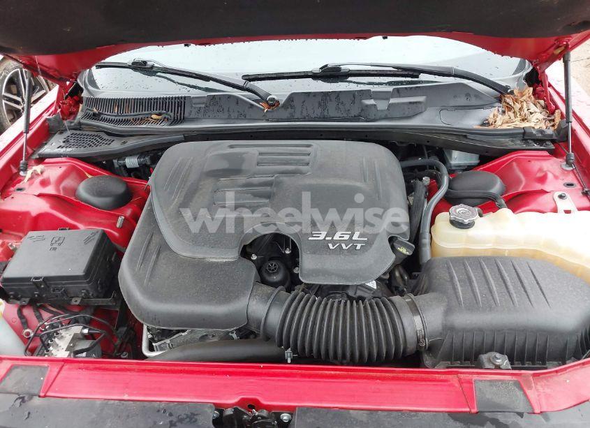 Photo 10 of 2017 Dodge Challenger SXT PLUS (VIN 2C3CDZAG1HH536243)