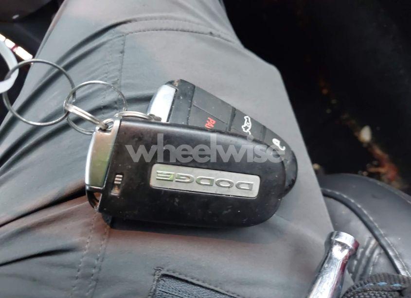 Photo 11 of 2017 Dodge Challenger SXT PLUS (VIN 2C3CDZAG1HH536243)