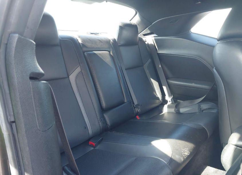 Photo 8 of 2017 Dodge Challenger SXT PLUS (VIN 2C3CDZAG1HH633863)