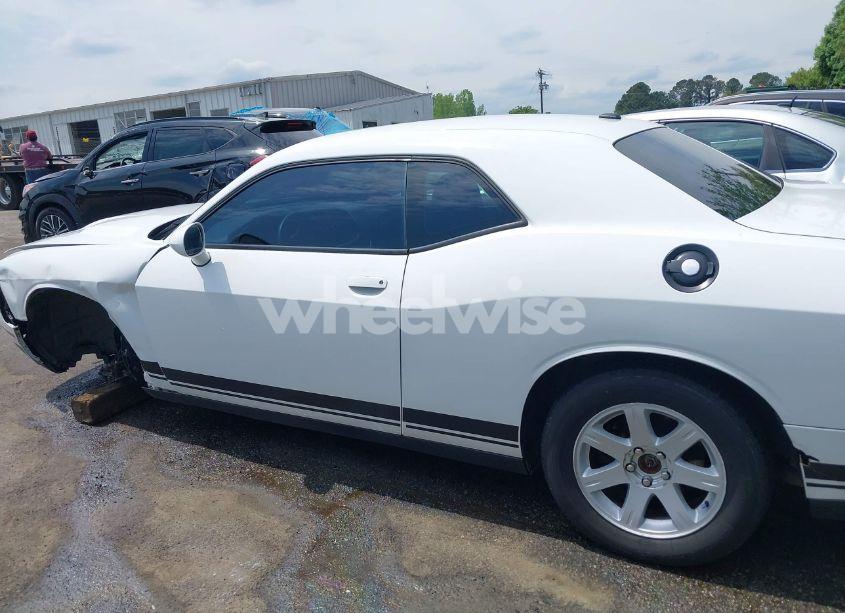 Photo 14 of 2017 Dodge Challenger SXT (VIN 2C3CDZAG1HH640649)