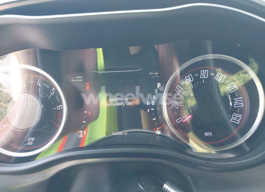 Photo 7 of 2017 Dodge Challenger SXT (VIN 2C3CDZAG1HH640649)