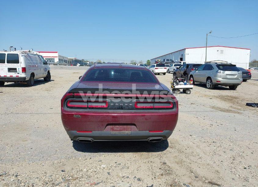 Photo 17 of 2018 Dodge Challenger SXT (VIN 2C3CDZAG1JH142120)