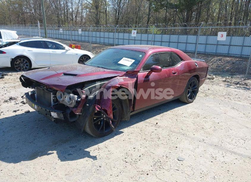 Photo 2 of 2018 Dodge Challenger SXT (VIN 2C3CDZAG1JH142120)