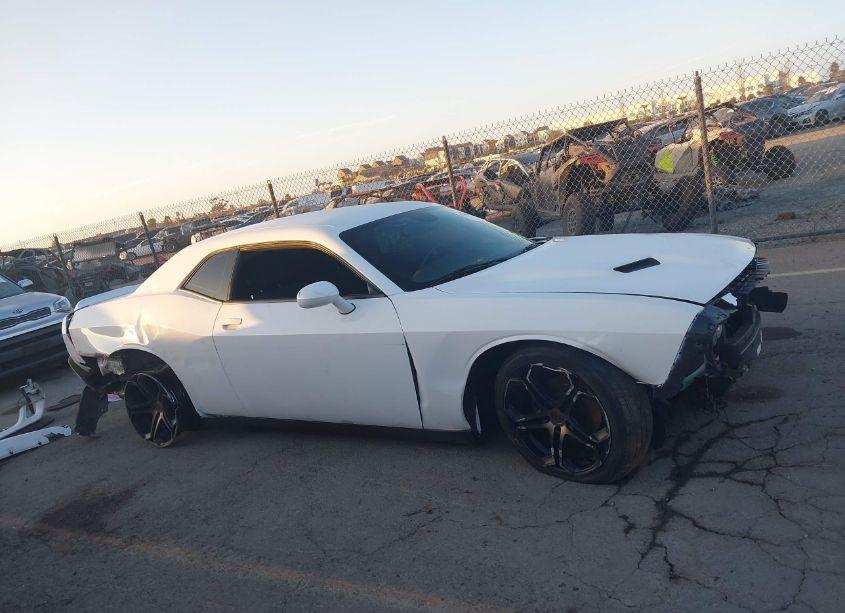 Photo 14 of 2018 Dodge Challenger SXT (VIN 2C3CDZAG1JH231699)