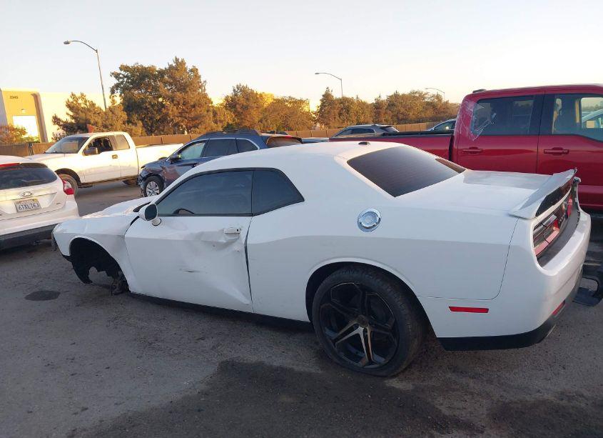 Photo 15 of 2018 Dodge Challenger SXT (VIN 2C3CDZAG1JH231699)