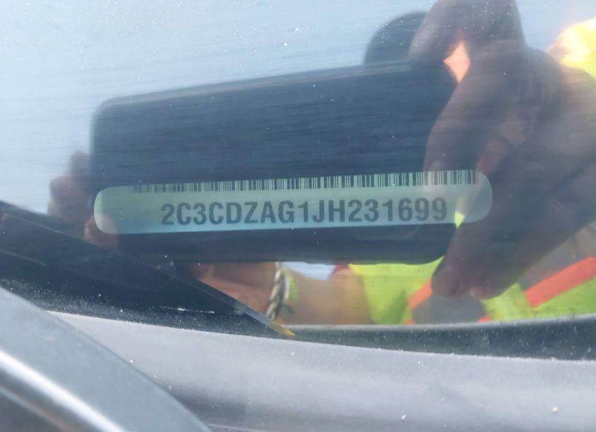 Photo 9 of 2018 Dodge Challenger SXT (VIN 2C3CDZAG1JH231699)