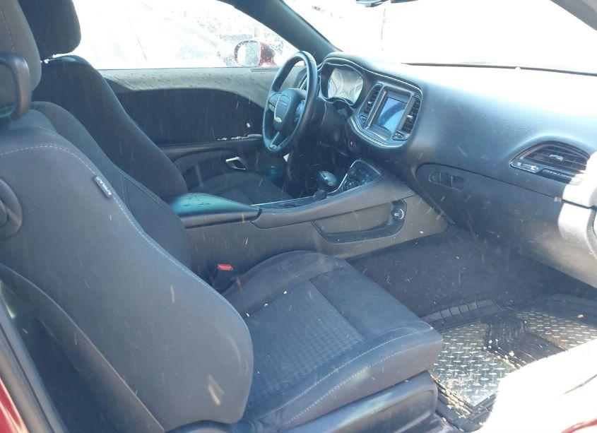 Photo 5 of 2018 Dodge Challenger SXT (VIN 2C3CDZAG1JH235977)