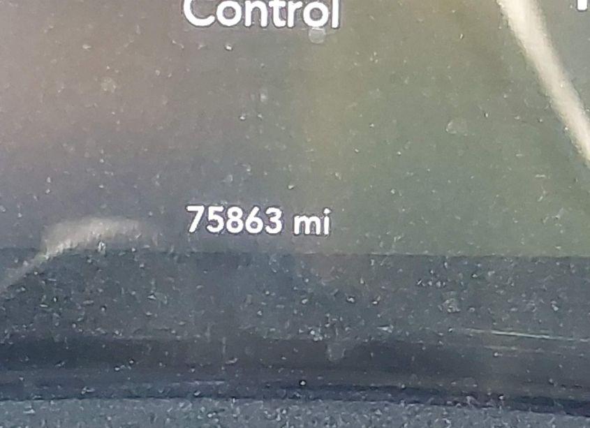 Photo 16 of 2018 Dodge Challenger SXT (VIN 2C3CDZAG1JH241827)