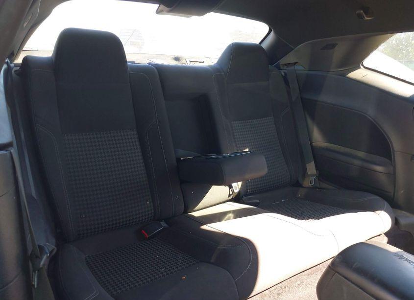 Photo 8 of 2018 Dodge Challenger SXT (VIN 2C3CDZAG1JH241827)