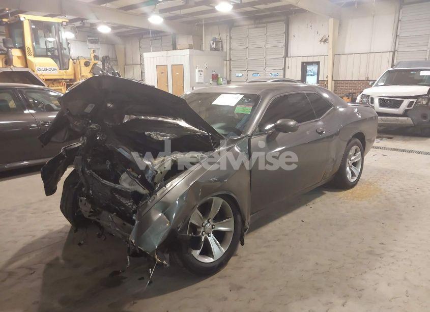Photo 2 of 2018 Dodge Challenger SXT (VIN 2C3CDZAG1JH242217)
