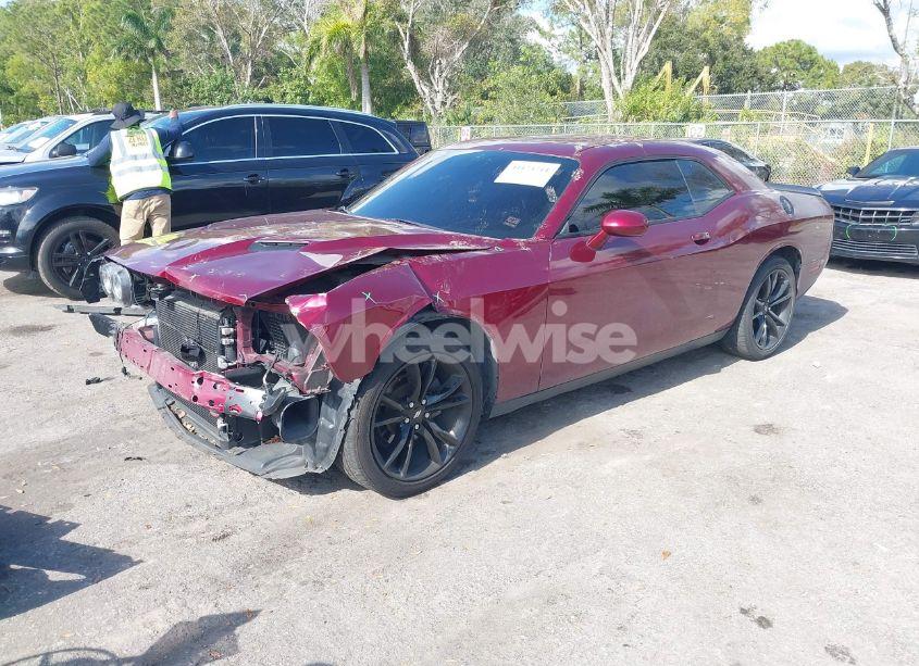 Photo 2 of 2018 Dodge Challenger SXT (VIN 2C3CDZAG1JH339188)