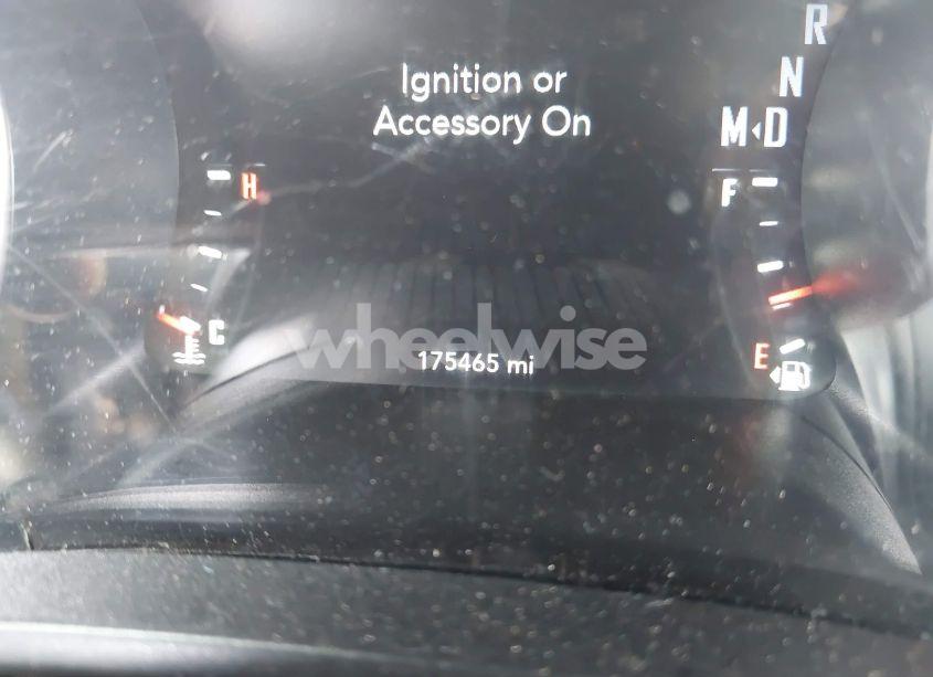 Photo 15 of 2019 Dodge Challenger SXT (VIN 2C3CDZAG1KH525010)