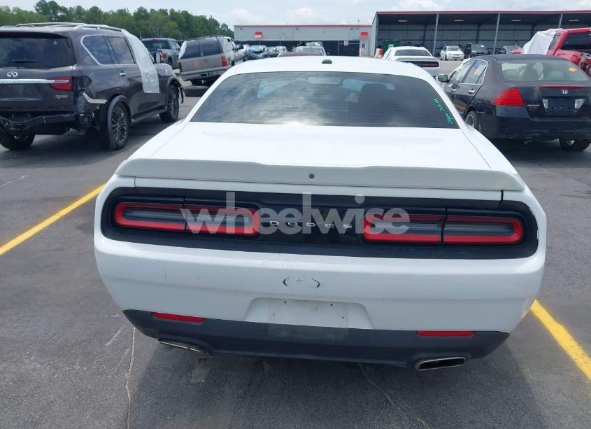 Photo 16 of 2019 Dodge Challenger SXT (VIN 2C3CDZAG1KH525010)