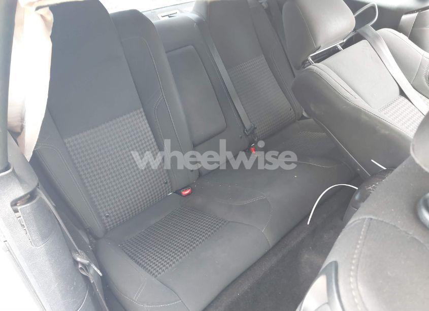 Photo 8 of 2019 Dodge Challenger SXT (VIN 2C3CDZAG1KH525010)