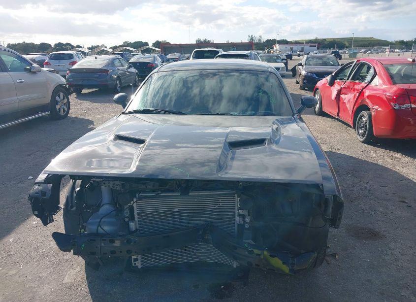 Photo 6 of 2019 Dodge Challenger SXT (VIN 2C3CDZAG1KH616276)
