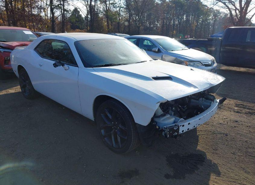 2019 Dodge Challenger SXT (VIN 2C3CDZAG1KH652520) main photo