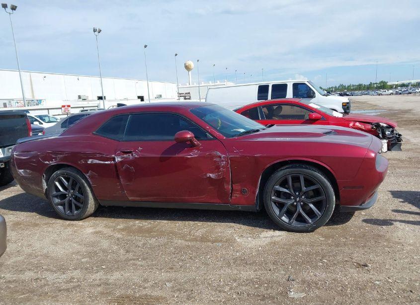 Photo 13 of 2019 Dodge Challenger SXT (VIN 2C3CDZAG1KH735350)