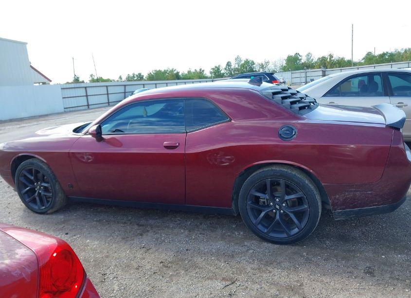 Photo 14 of 2019 Dodge Challenger SXT (VIN 2C3CDZAG1KH735350)