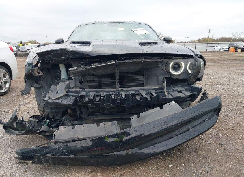 Photo 13 of 2020 Dodge Challenger SXT (VIN 2C3CDZAG1LH135249)