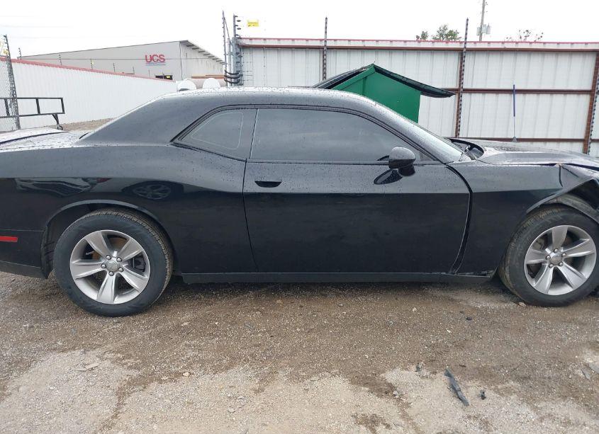 Photo 14 of 2020 Dodge Challenger SXT (VIN 2C3CDZAG1LH135249)