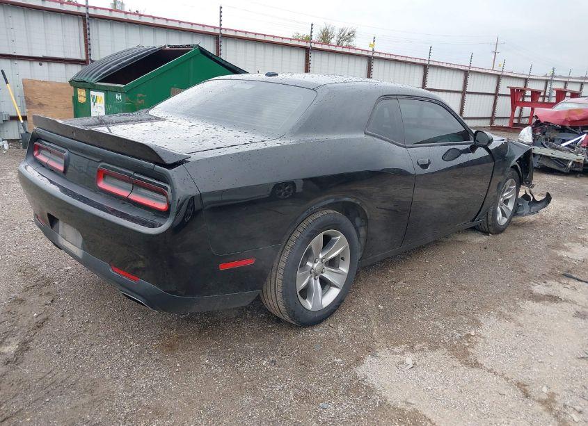Photo 4 of 2020 Dodge Challenger SXT (VIN 2C3CDZAG1LH135249)