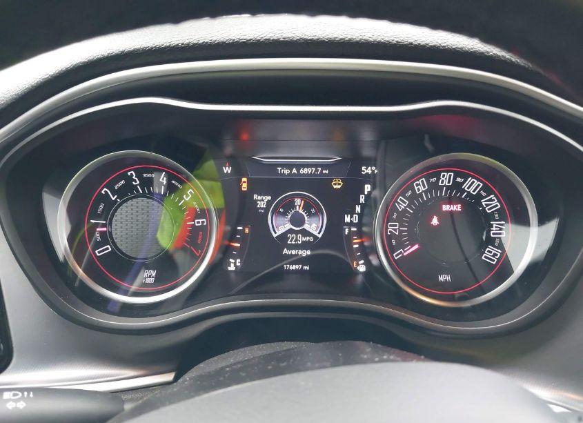 Photo 7 of 2020 Dodge Challenger SXT (VIN 2C3CDZAG1LH135249)