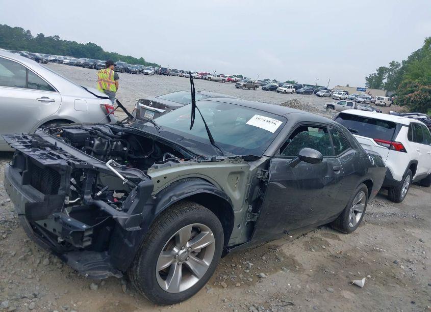 Photo 14 of 2021 Dodge Challenger SXT (VIN 2C3CDZAG1MH627040)