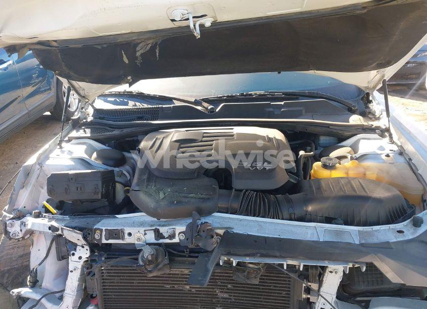 Photo 10 of 2015 Dodge Challenger SXT (VIN 2C3CDZAG2FH712231)