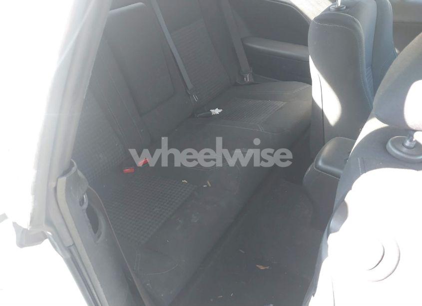 Photo 8 of 2015 Dodge Challenger SXT (VIN 2C3CDZAG2FH712231)