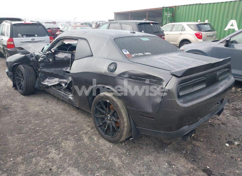 Photo 3 of 2015 Dodge Challenger SXT (VIN 2C3CDZAG2FH758125)