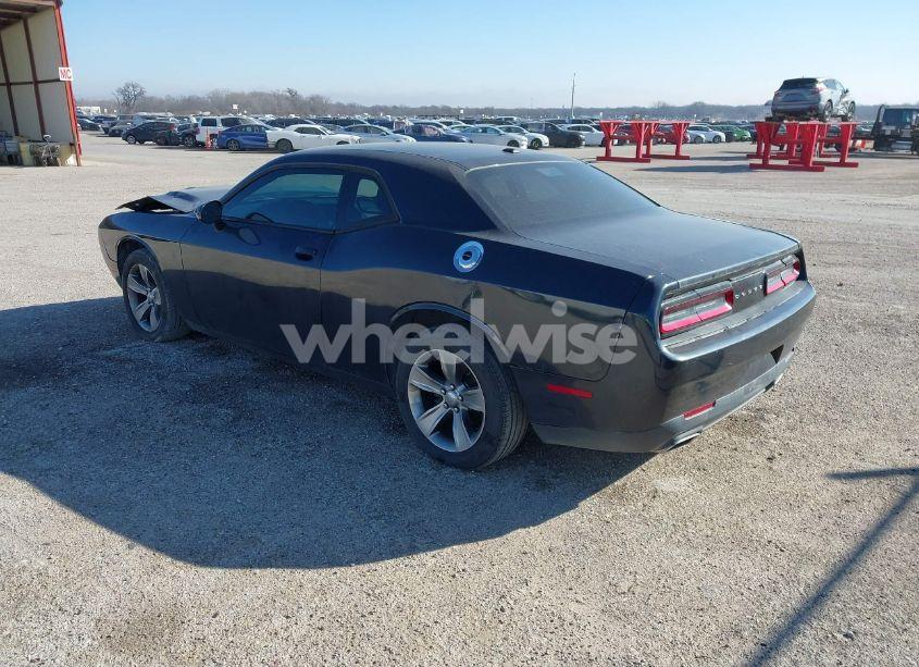 Photo 3 of 2016 Dodge Challenger SXT (VIN 2C3CDZAG2GH256328)