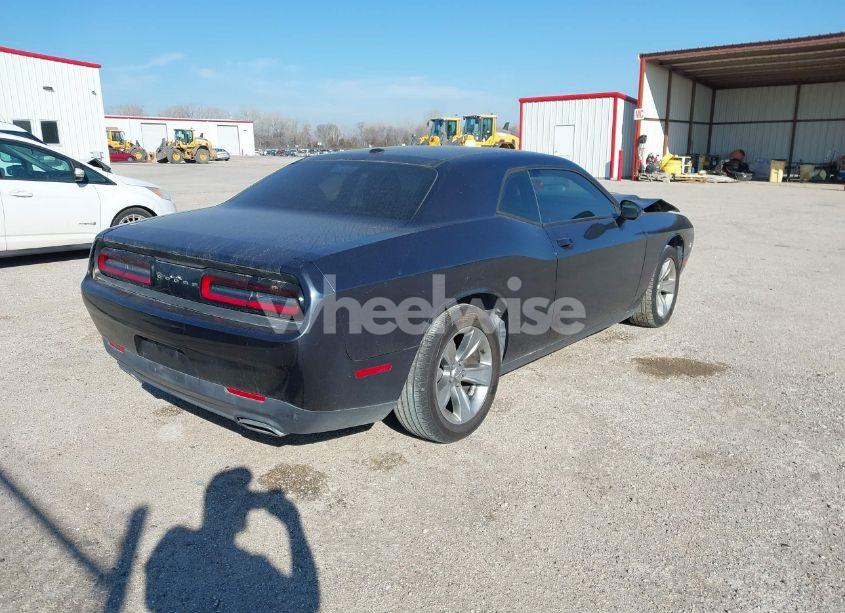 Photo 4 of 2016 Dodge Challenger SXT (VIN 2C3CDZAG2GH256328)