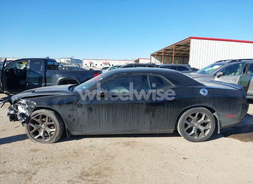 Photo 14 of 2016 Dodge Challenger SXT PLUS (VIN 2C3CDZAG2GH256698)