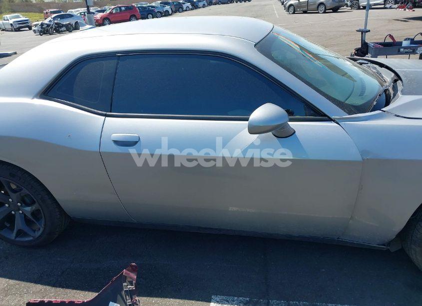 Photo 14 of 2016 Dodge Challenger SXT (VIN 2C3CDZAG2GH336292)